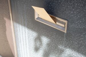 競売と公売の違いとは？差し押さえから売却までの流れと回避する唯一の方法