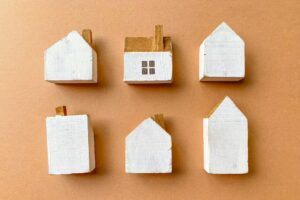 土地の相続手続きと税金・分割方法まで完全解説！トラブル回避策もご紹介